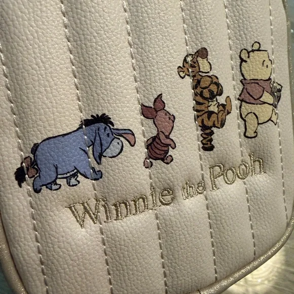 Disney Winnie the Pooh Cream and Gold Crossbody Bag - Picture 4 of 10